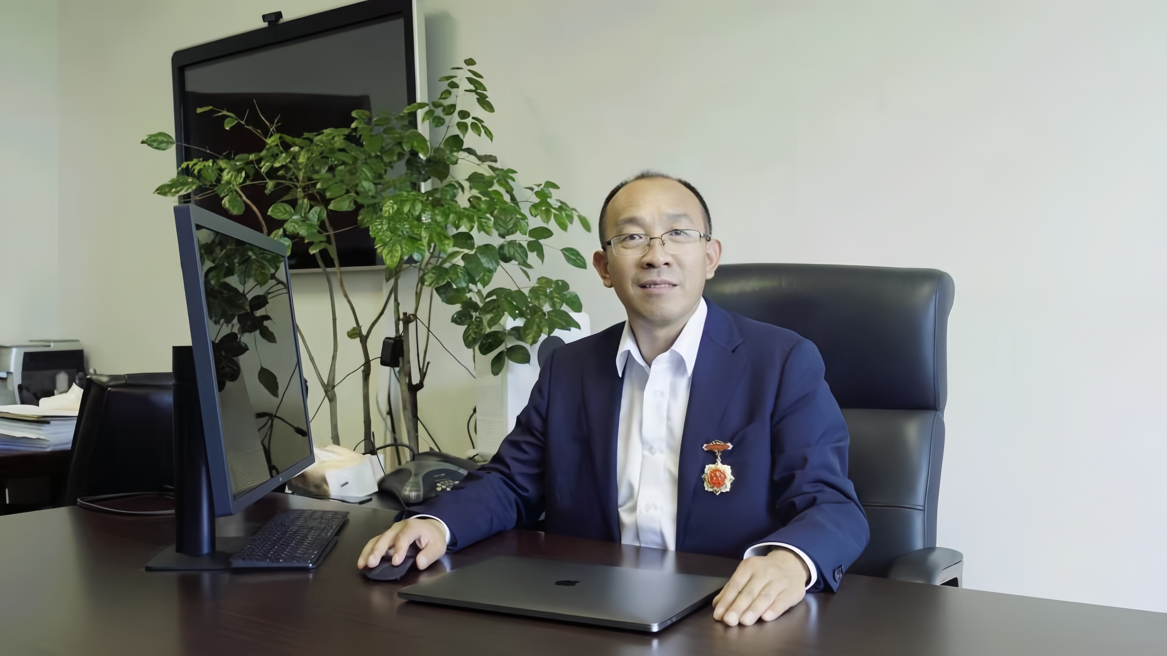 8803威尼斯检查中心创新论坛第一千四百八十五讲：金属-有机限域结构可控组装与拟酶催化