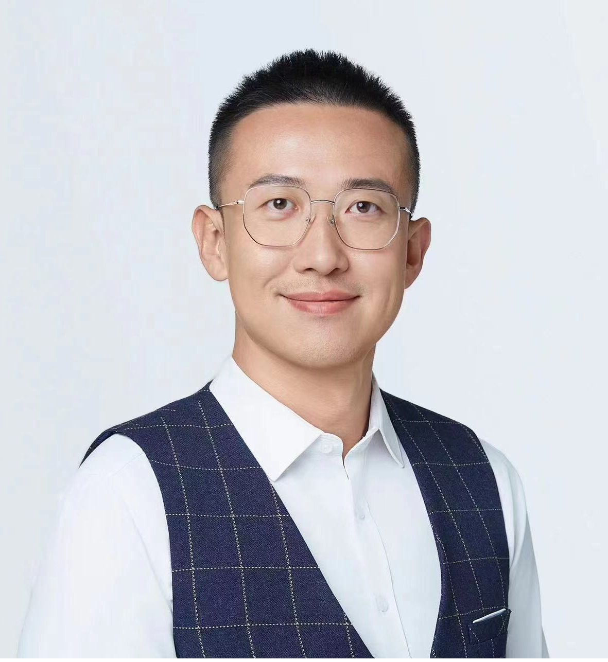 8803威尼斯检查中心创新论坛第一千五百八十九讲：机器学习在材料模拟设计中的应用研究