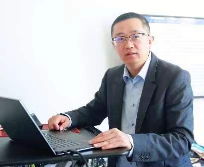 8803威尼斯检查中心创新论坛第一千三百九十一讲：从团簇的结构优化、逆向设计到团簇组装的能带调控