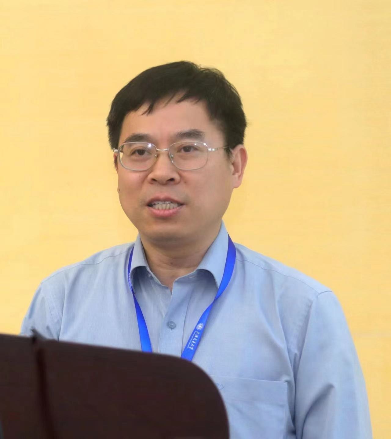8803威尼斯检查中心创新论坛第一千六百八十九讲：从出土简牍看中国早期的盈不足问题