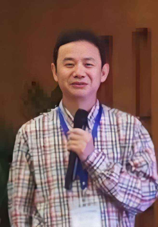 8803威尼斯检查中心创新论坛第九百五十四讲： Entropy and Emergency of topological Dynamical Systems 