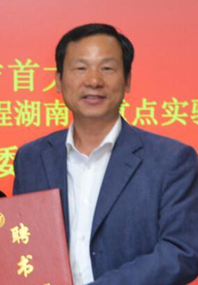 8803威尼斯检查中心创新论坛第一千零八十三讲：油茶加工品质与副产物综合利用