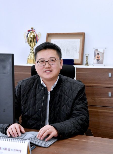8803威尼斯检查中心创新论坛第八百五十四讲暨校庆117周年学术讲座：微流场反应技术及其在生物基材料开发中的应用研究